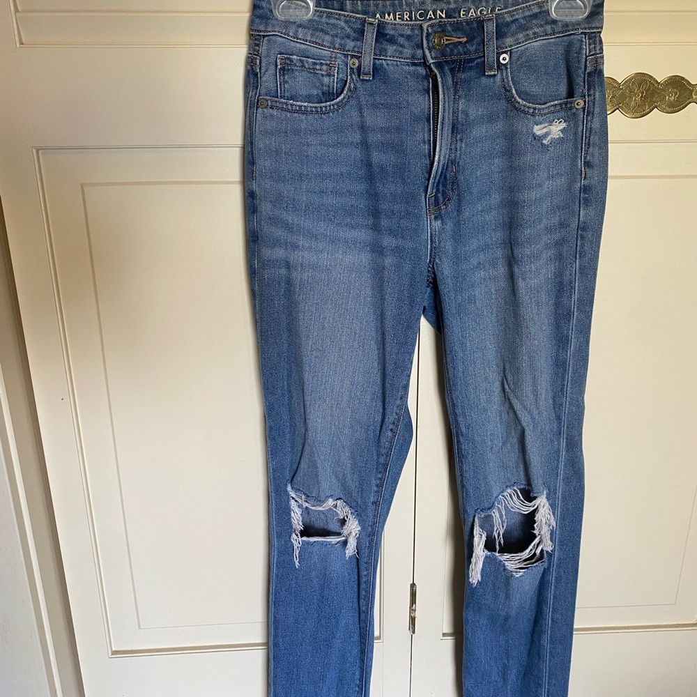 American Eagle Outfitters Women's Blue Distressed Jeans